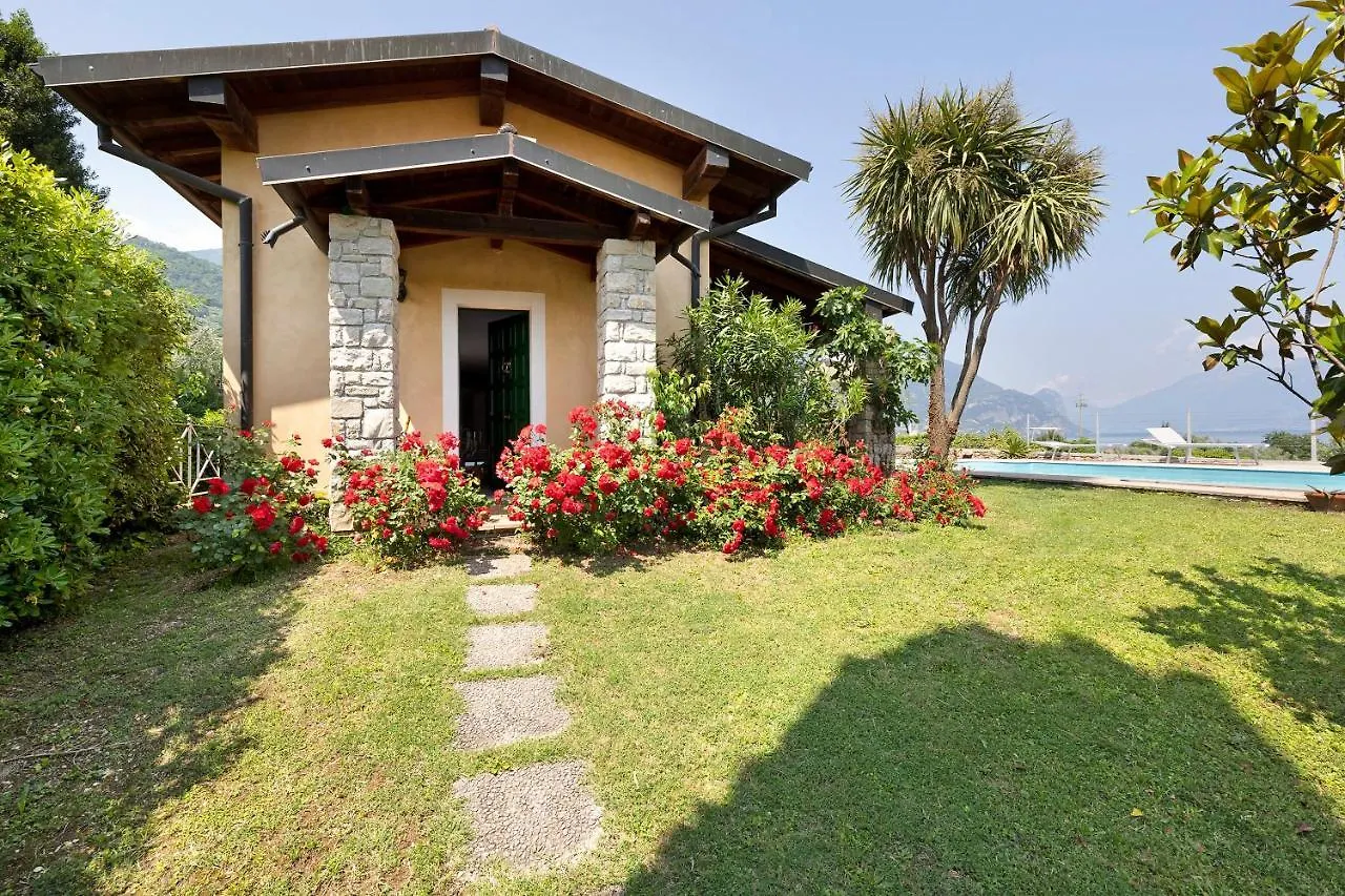 Villa Corneghe With Pool Gargnano